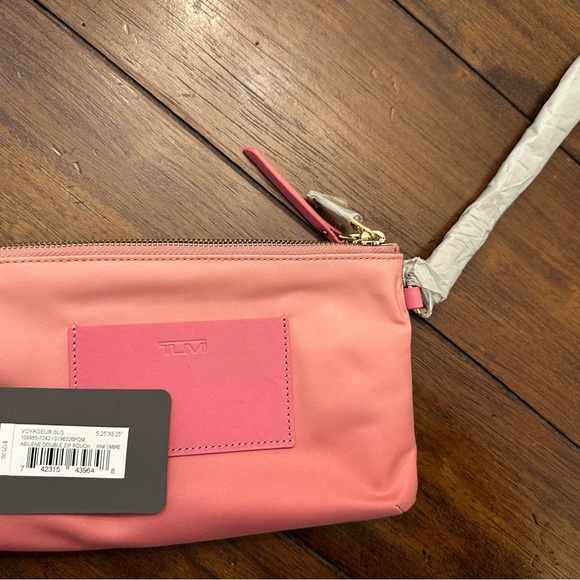 Tumi- Voyageur Abilene Double Zip Pouch - Picture 7 of 7